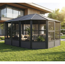 Zahradní altán s prosklenými posuvnými stěnami a nábytkem na trávníku