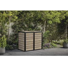 Box na popelnice s dřevěným obložením na zahradě