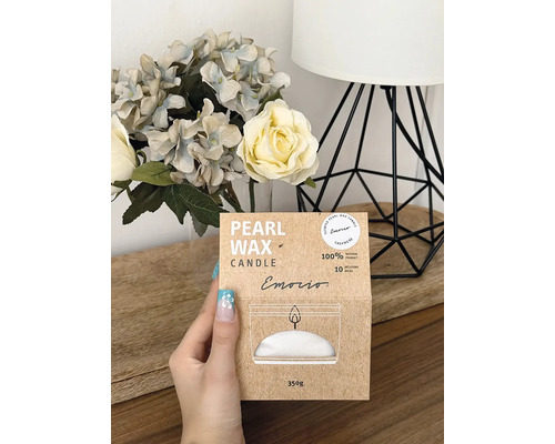 Vonná sypaná svíčka Emocio 350 g Cashmere + 10 ks knotů bílá
