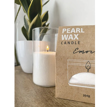 Vonná sypaná svíčka Emocio 350 g Cashmere + 10 ks knotů bílá