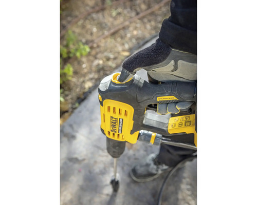 Vysokotlaký čistič DeWalt DCMPW1000N-XJ s bezuhlíkovým motorem 54V XR FLEXVOLT bez příslušenství