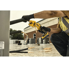 Aku řezačka měděných trubek (Ø12–35) DeWalt DCE154N-XJ, 18V XR bez akumulátoru