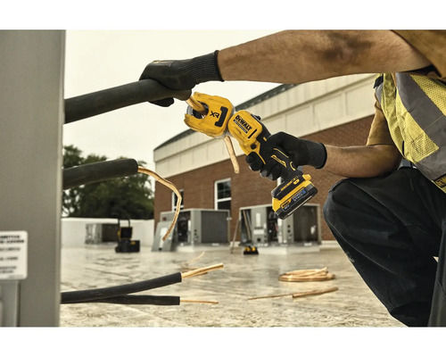 Aku řezačka měděných trubek (Ø12–35) DeWalt DCE154N-XJ, 18V XR bez akumulátoru