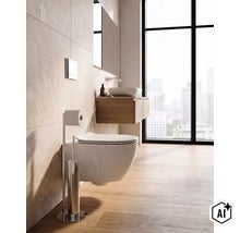 Moderní koupelna se závěsným WC, umyvadlem na desku na dřevěné skříňce, držákem toaletního papíru a nerezovou WC štětkou. (Image AI modified or generated)