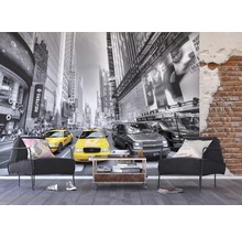 Místnost s fototapetou newyorské ulice se žlutými taxíky