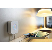 Philips Hue Bridge 8719514342620 - řídící jednotka chytrého osvětlení Philips Hue kompatibilní se SMART HOME by hornbach-thumb-2 Philips Hue Bridge 8719514342620 - řídící jednotka chytrého osvětlení Philips Hue kompatibilní se SMART HOME by hornbach-thumb-2