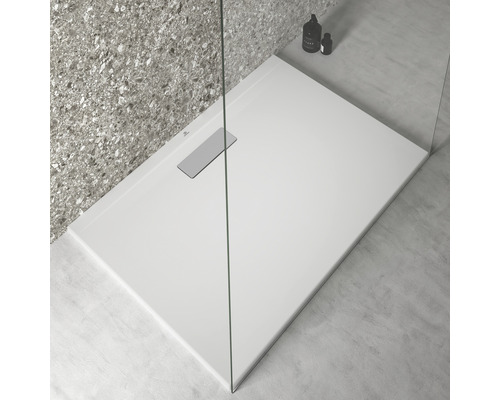 Obdélníková sprchová vanička s plochým designem a obdélníkovým odtokem