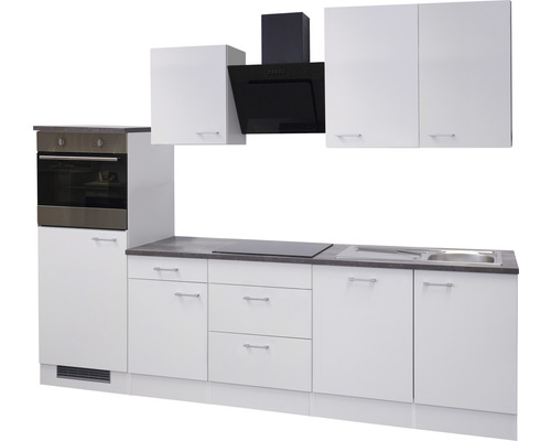 Kuchyňská linka se skříňkami, dřezem, varnou deskou a odsavačem par