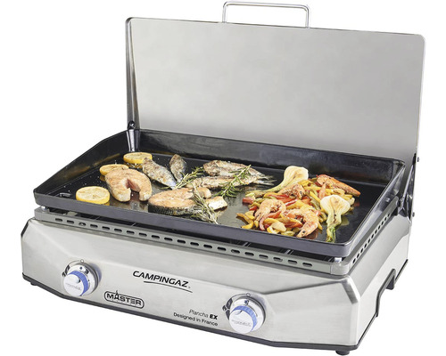 Gril Campingaz Plancha s rybami, krevetami a zeleninou