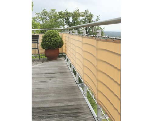 Balkonová zástěna, PES, omyvatelná, sisál 0,65x3m Balkon se zástěnou, zábradlím a květináčem