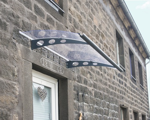 Stříška nad vchodové dveře s kulatými výřezy na rámu