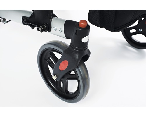 Detailní pohled na kolečko rollátoru