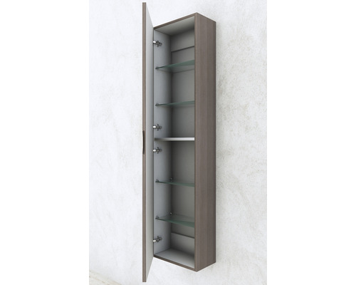 Otevřená koupelnová skříňka se skleněnými policemi