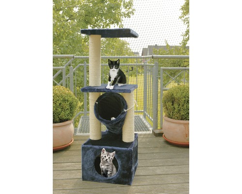 Škrabadlo pro kočky se dvěma kočkami na balkóně