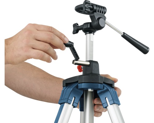 Stavební stativ s ručním ovládáním pro nivelaci