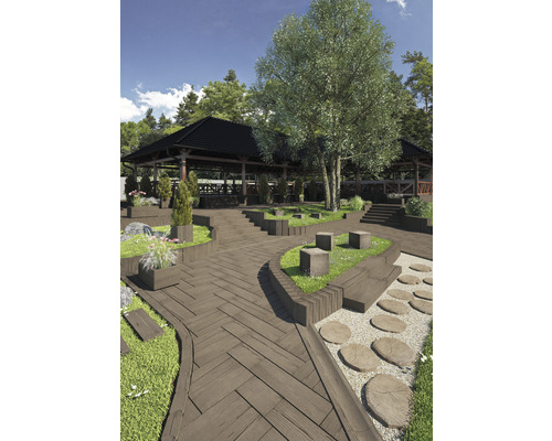 Betonová dlažba Bark 11 prkno 39,5x25x5 cm hnědá Zahradní úprava s pavilony, dřevěnými terasami a zelenými plochami pro strukturovaný a přírodní design zahrady.