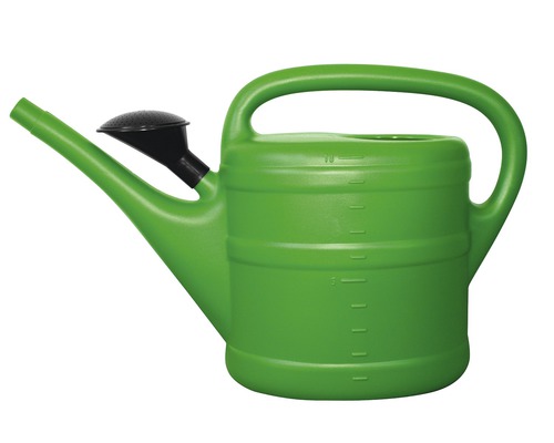 Zelená konev s černou sprchovou hlavicí