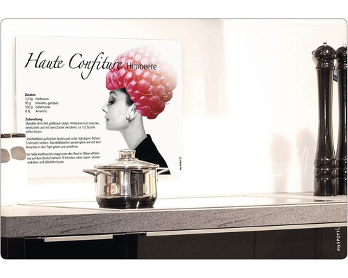 Recept na malinovou marmeládu s ženou s malinovým účesem a hrncem