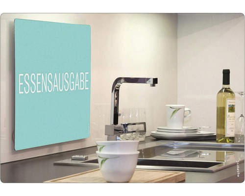 Výdejní štítek na jídlo v kuchyni