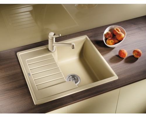 Kuchyňský dřez s odkapávací plochou a jednopákovou baterií