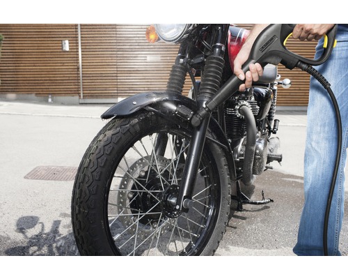 Čištění motocyklu vysokotlakým čističem