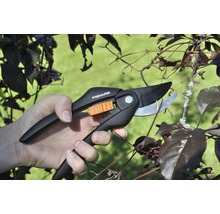 Zahradnické nůžky FISKARS SingleStep™ dvoubřité P26-thumb-2