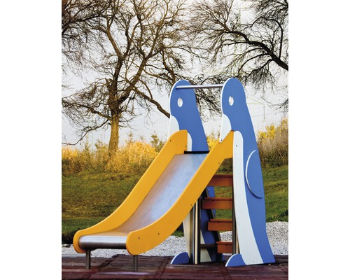 Skluzavka tučňák s dřevěnými schůdky pro zahradu