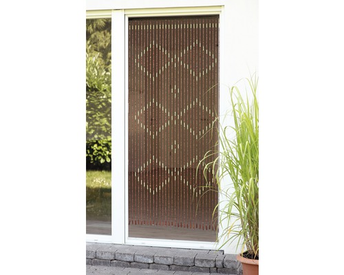 Dveřní závěs z dřevěných korálků se vzorem