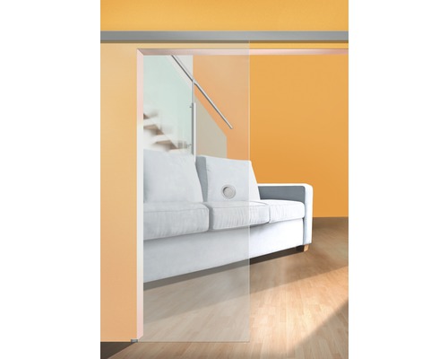 Skleněné posuvné dveře před obývacím pokojem