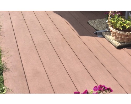 Terasa s terasovými prkny