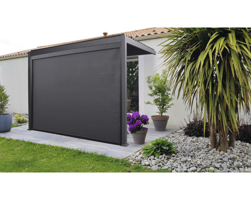 Terasa s pergolou a ochranou soukromí