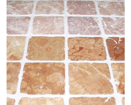 Čtvercové dlaždice se vzorem