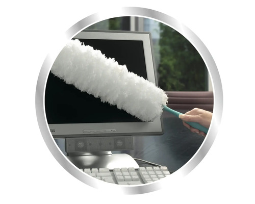 Čištění obrazovky počítače prachovkou