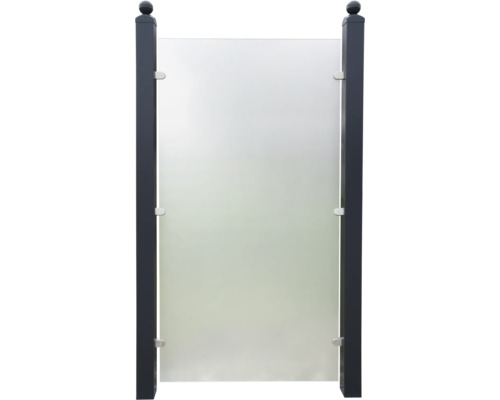 Zahradní plot zástěna s proskleným prvkem