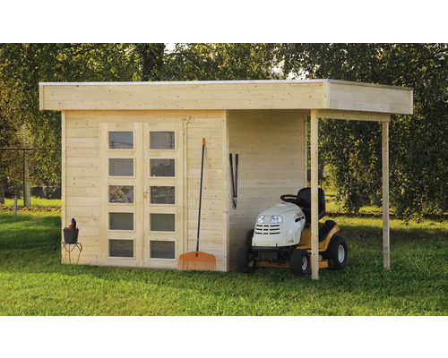Dřevěný zahradní domek SKAN HOLZ Venlo 2 přírodní 380 x 250 cm vč. přístřešku Dřevěný zahradní domek s přístavkem a traktorovou sekačkou