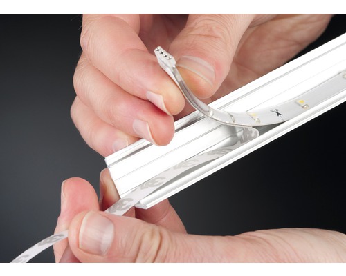 Instalace LED pásku do hliníkového profilu