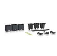 Tři čtvercové květináče se zavlažovacím systémem a příslušenstvím