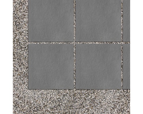 Šedé terasové desky na štěrkovém loži