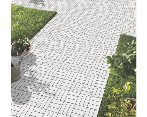 Položený terasový systém s rostlinami