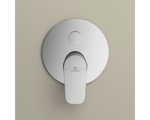 Nástěnná sprchová baterie s pákou od společnosti Ideal Standard