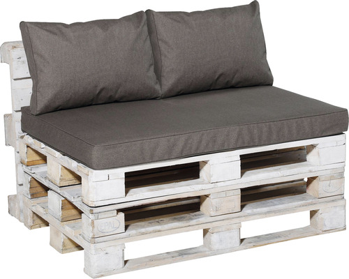 Paletová pohovka s polstrovanými podložkami a polštáři