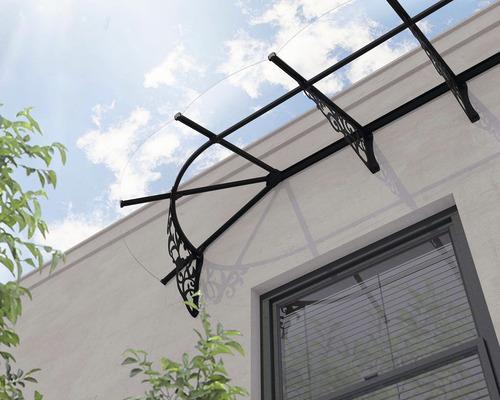 Ocelová a skleněná stříška nad oknem