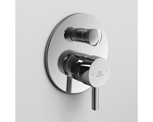 Podomítková sprchová baterie s pákou od společnosti Ideal Standard