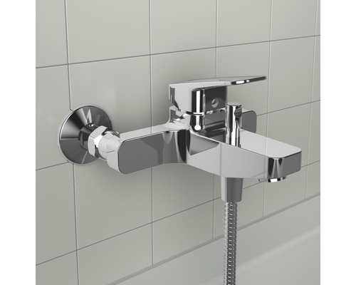 Nástěnná vanová baterie