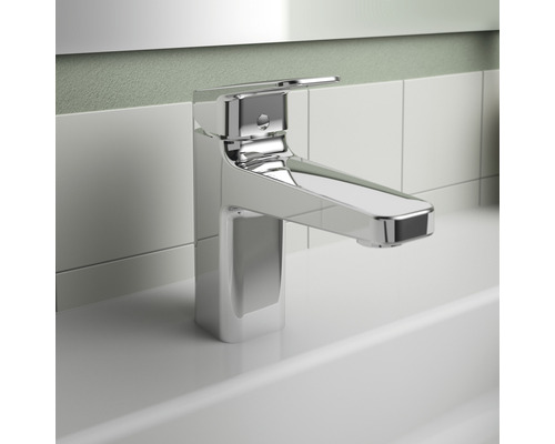 Jednopáková baterie z chromovaného kovu do koupelny