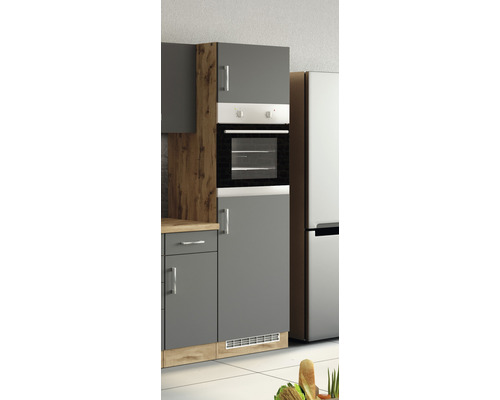 Pohled na kuchyň s šedou vestavěnou troubou