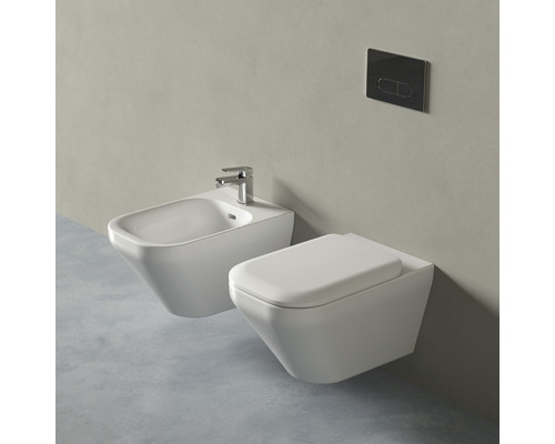 Závěsné WC a bidet s ovládacím panelem