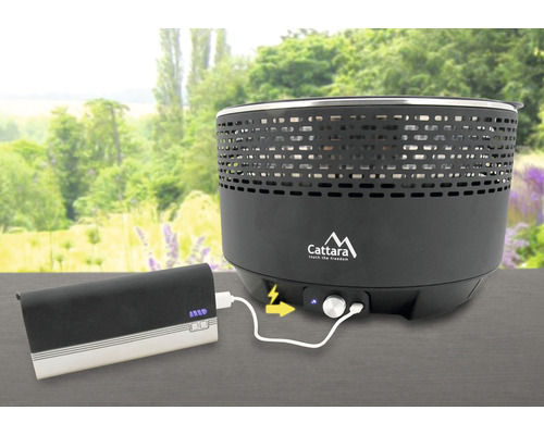 Gril na dřevěné uhlí Cattara s připojenou powerbankou