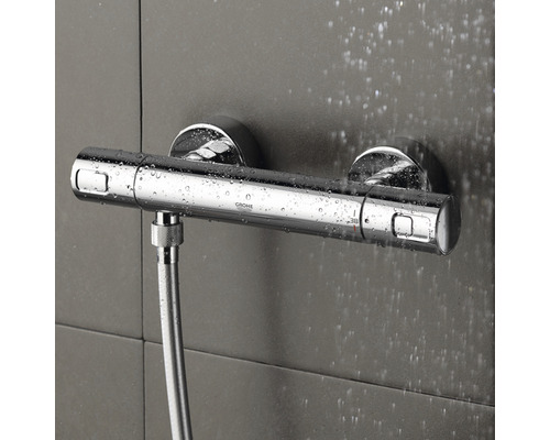 Termostatická baterie Grohe pro montáž na stěnu s sprchovou hadicí