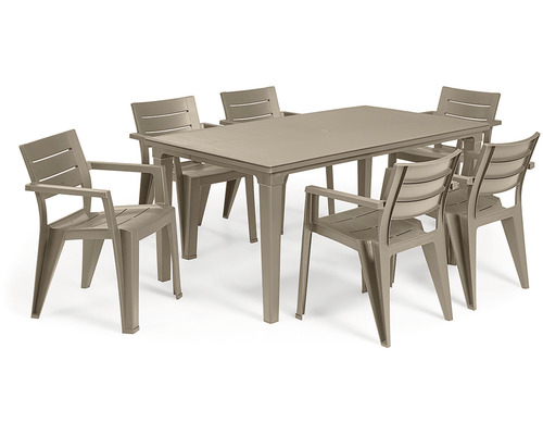 Zahradní stůl se šesti zahradními židlemi z plastu